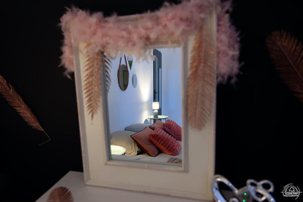 Suite Le Cocoon & Spa By Nancyintimelounge Bagian luar foto