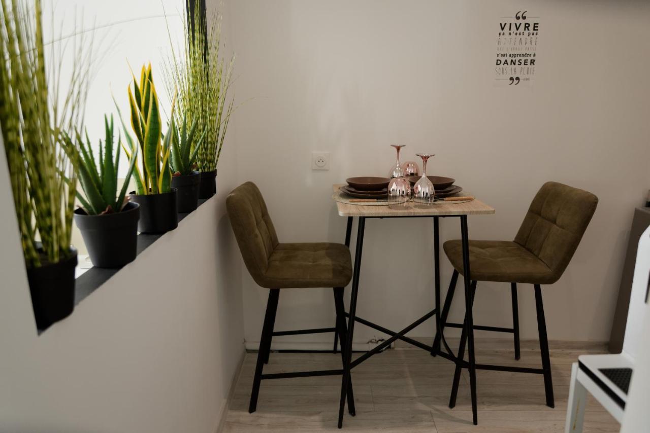 Suite Le Cocoon & Spa By Nancyintimelounge Bagian luar foto